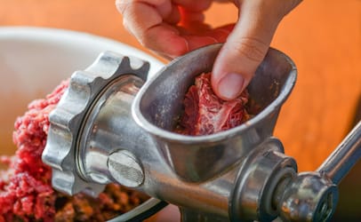 beefgrinding_406x250