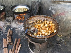 street-food-cambodia-feature.jpg