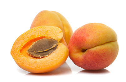 Raw apricots