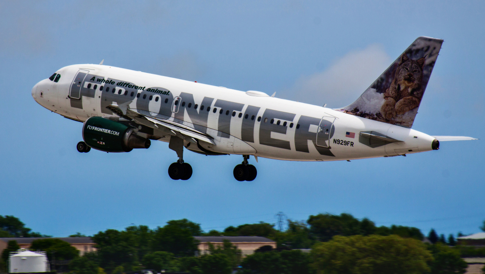 Frontier Airlines jet