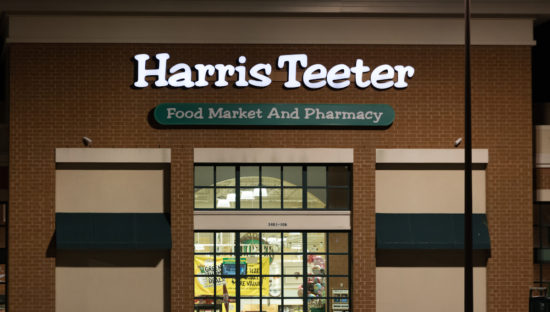Harris Teeter sign Dreamstime