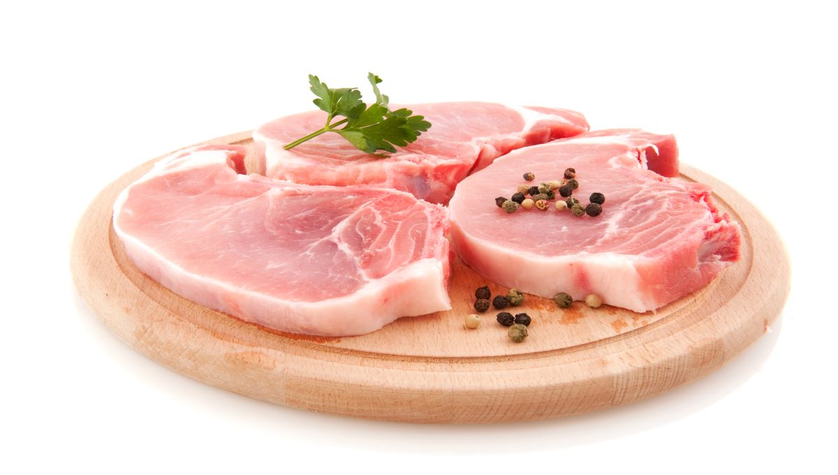 dreamstime_fresh pork chops meat raw