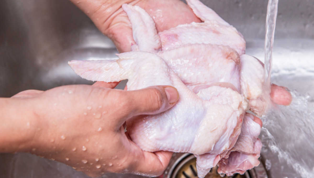 washing chicken